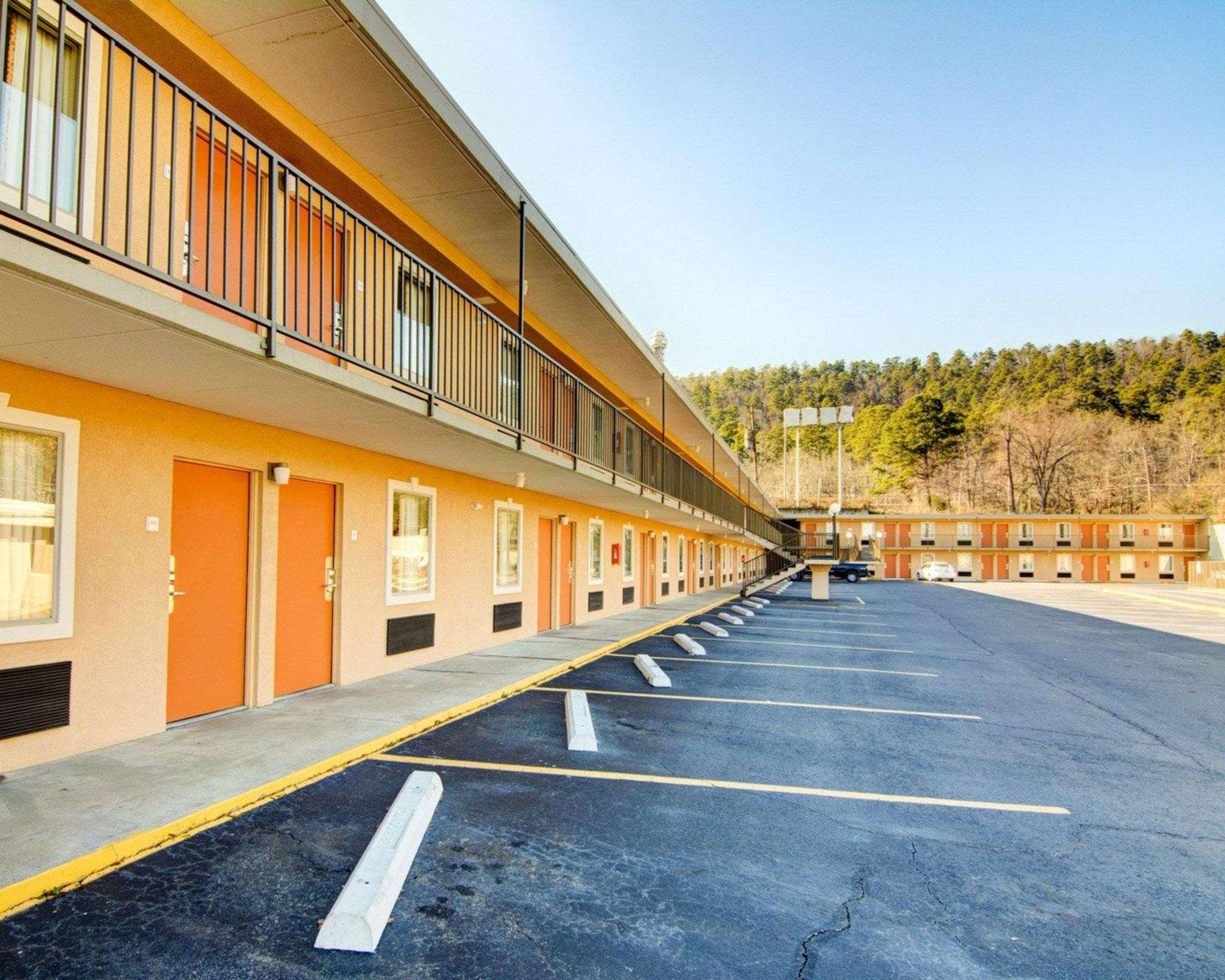 Rodeway Inn Hot Springs National Park Area Exterior photo